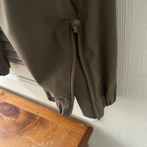 Lululemon Athletica Adapted State High Rise Jogger Women Size 10 - Picture 12 of 12